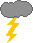 langer gelber Blitz unter grauer Wolke
